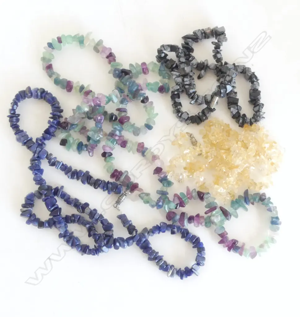 4 GEMSTONE NECKLACES Image 1++