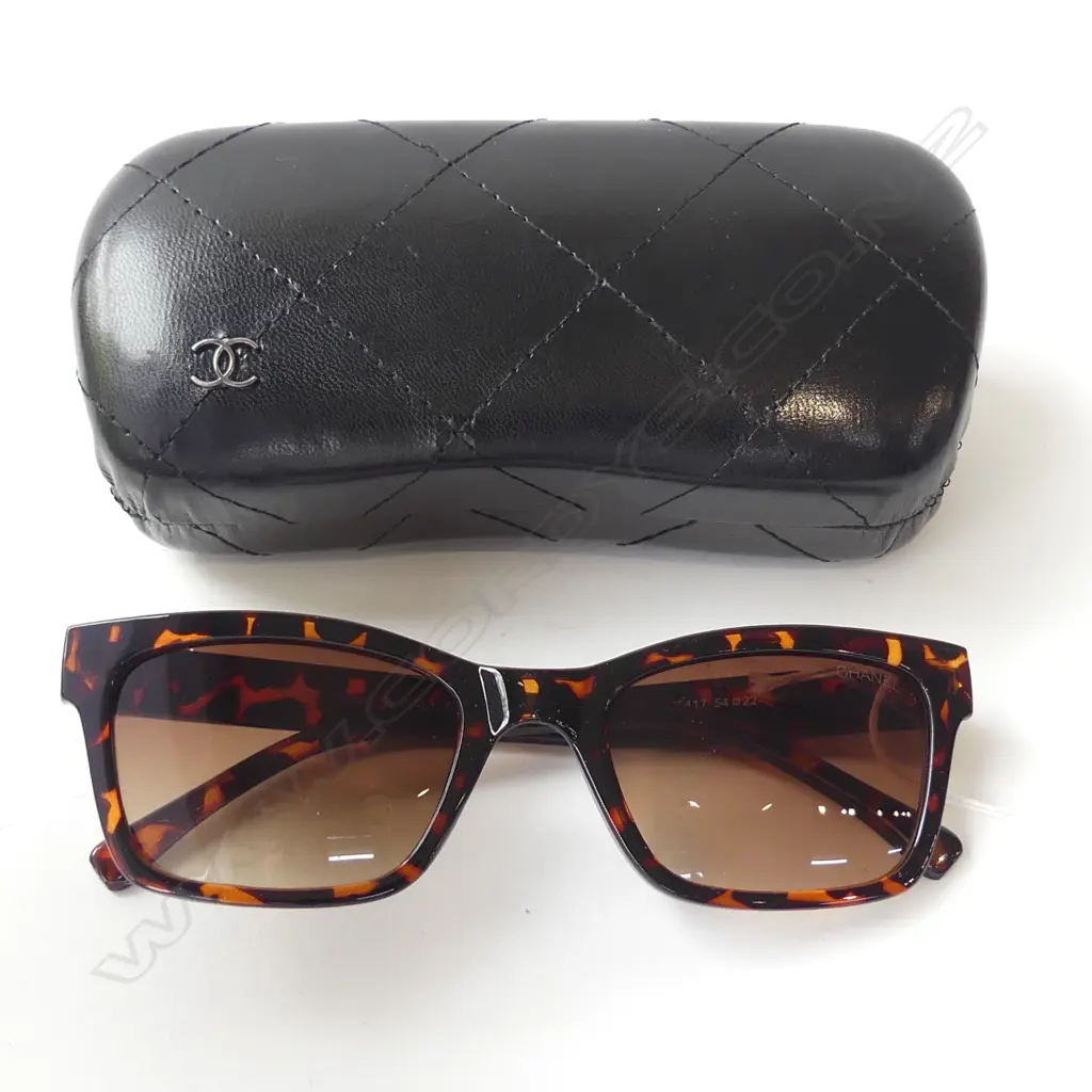 REPLICA CHANEL LADIES SUNGLASSES w CASE & BOX Image 1++