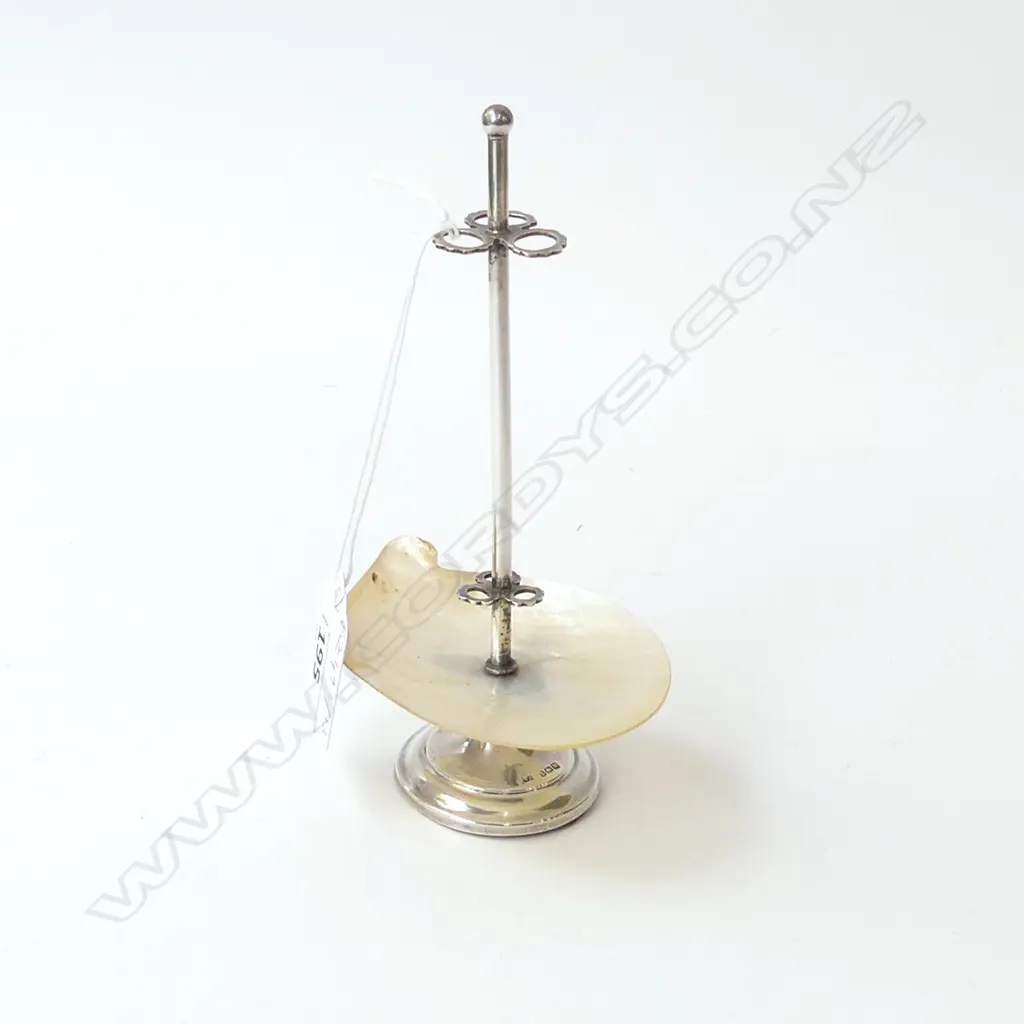 STG & MoP SHELL MANICURE SET STAND H.150mm Image 1++