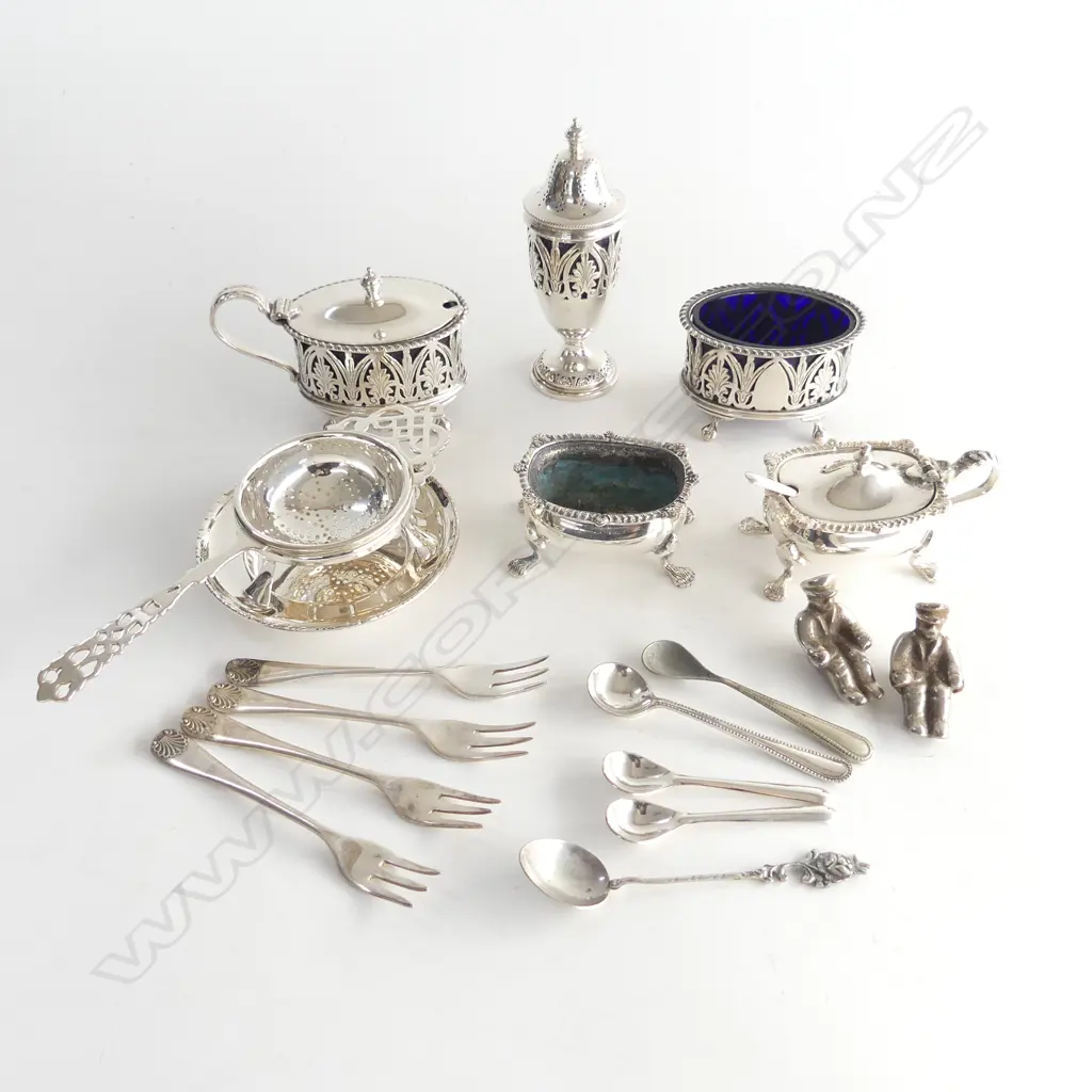 SMALL TRAY EP CONDERMENTS Image 1++