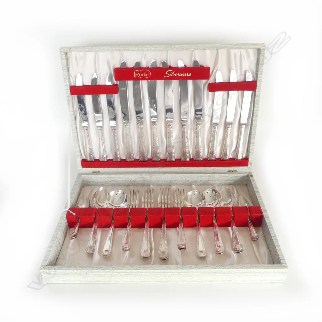 RODD SILVER PLATE SIX PLACE CUTLERY SET NEMESIA PATTERN BOXED GOOD COND. Image 1++