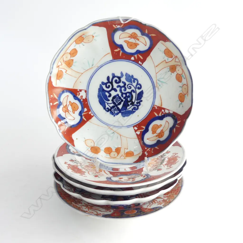 5 OLD JAPANESE MEIJI IMARI PLATES 1 restored Dia.215mm approx ea. Image 1++