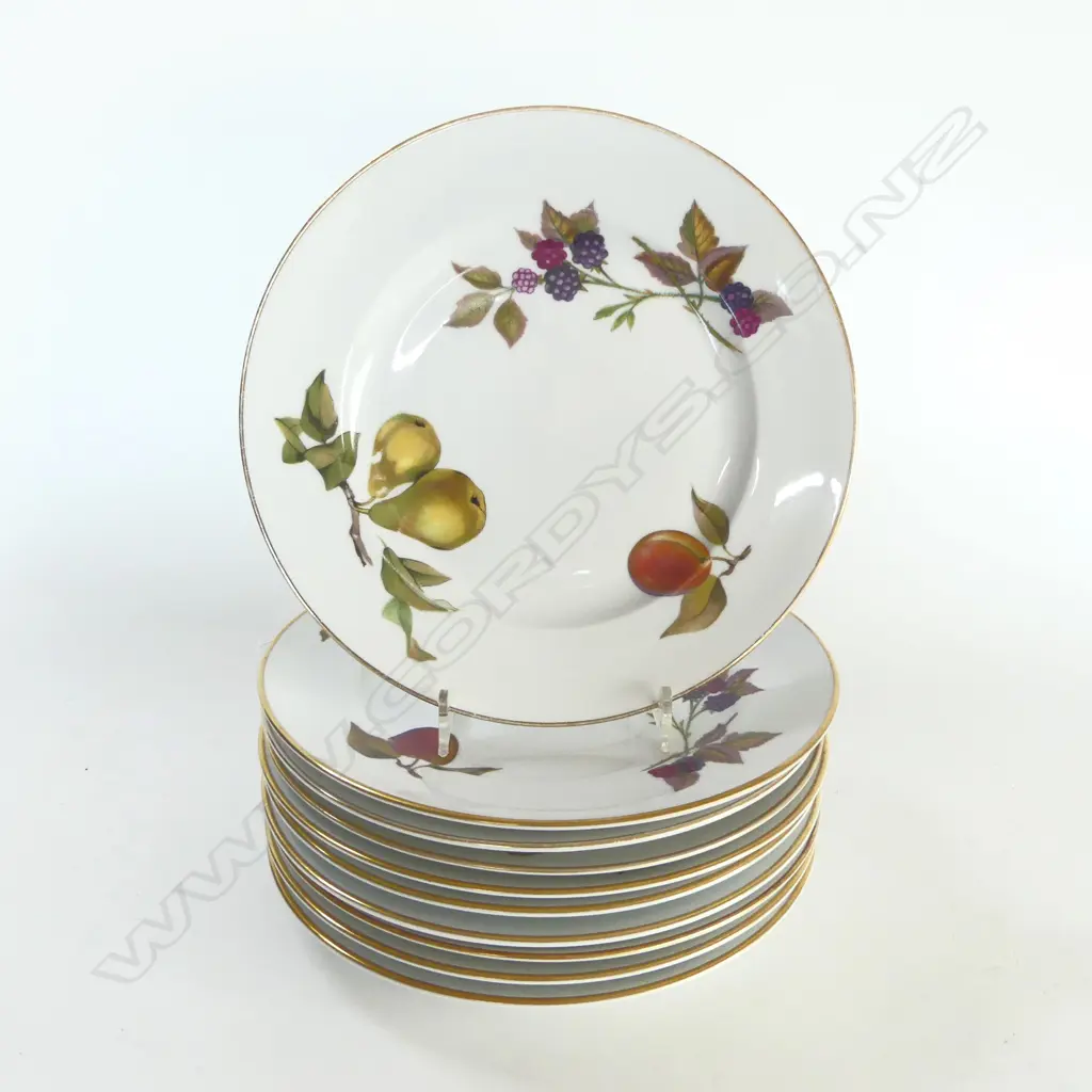 10 ROYAL WORCESTER EVESHAM SIDE PLATES 210mm dia Image 1++