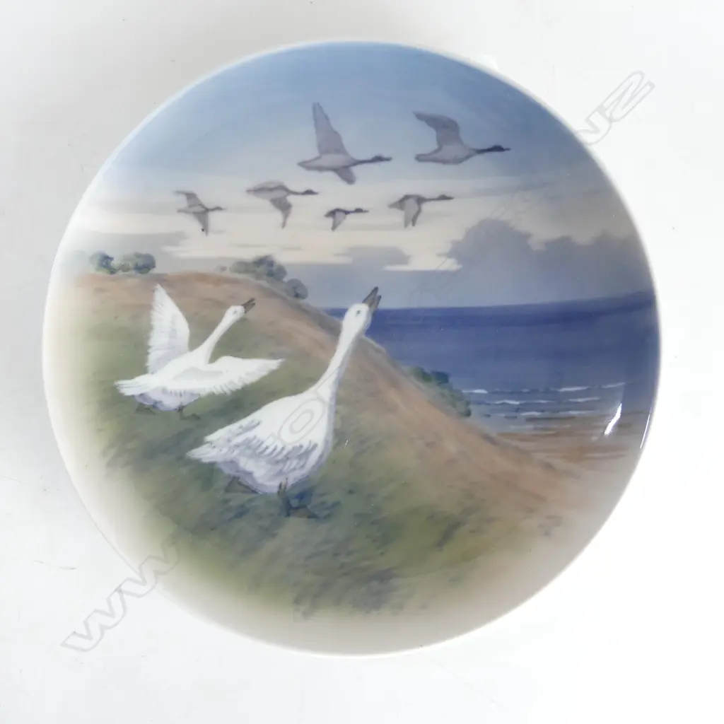 ROYAL COPENHAGEN GEESE PLATE 250mm dia Image 1++
