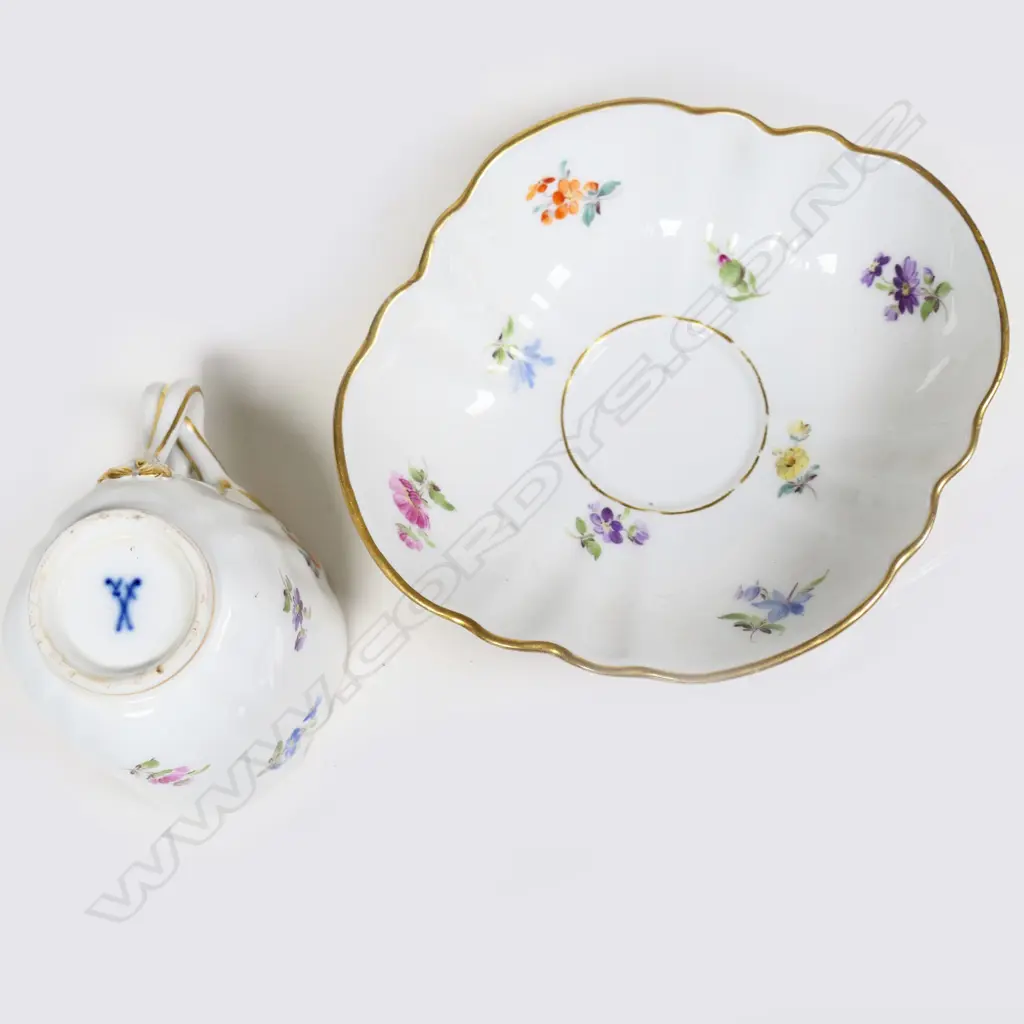 MEISSEN CUP & SAUCER PLUS TWO HANDPAINTED FINE CHINA TRIOS Image 1++