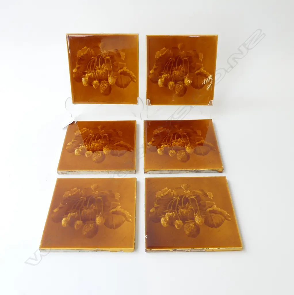 SET OF 6 ANTIQUE MAJOLICA GLAZE TILES STRAWBERRY BUNCHES BY SHERWIN ENGLAND 152MM SQ Image 1++