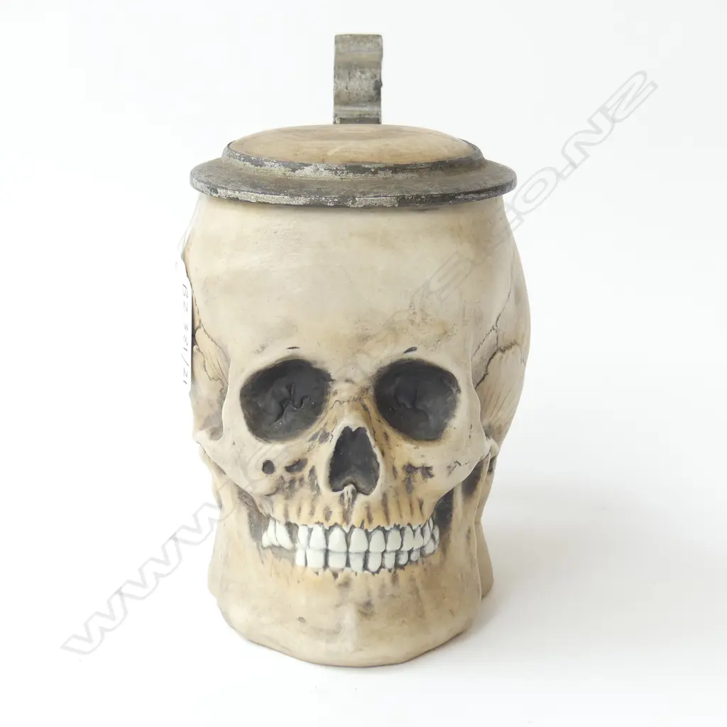 RARE ANTIQUE GERMAN SKULL PORCELAIN BEER STEIN H.140MM L.155MM Image 1++