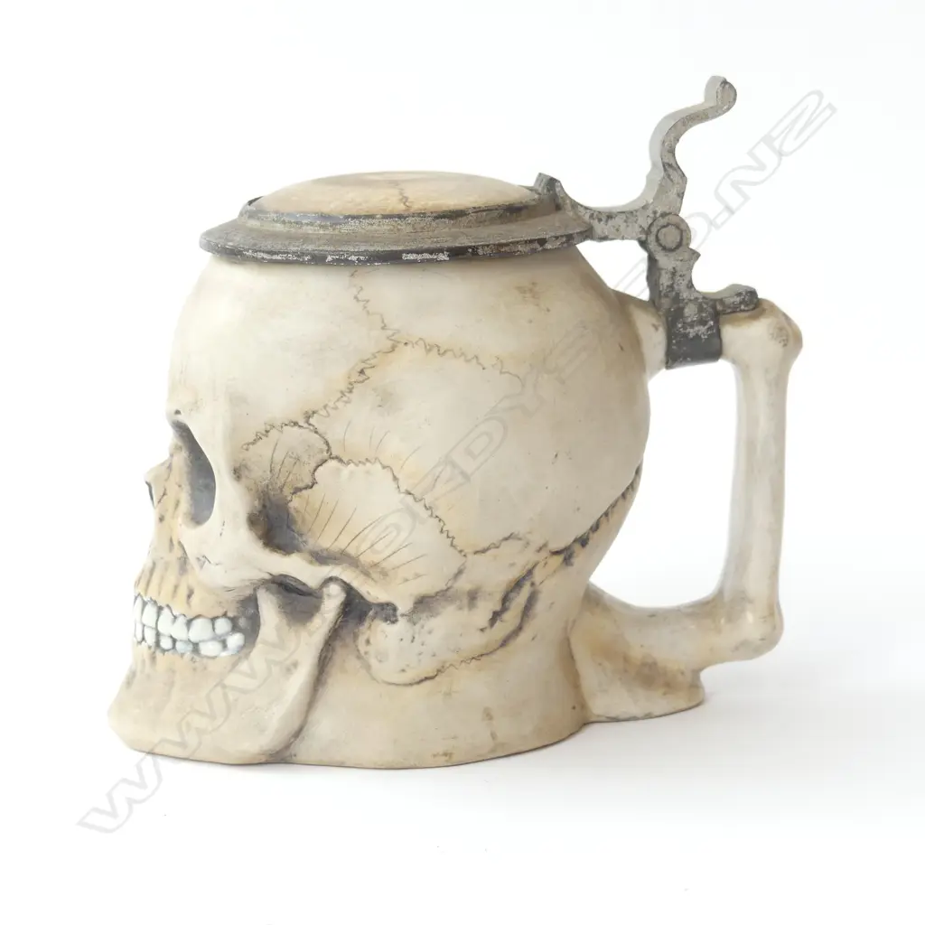 RARE ANTIQUE GERMAN SKULL PORCELAIN BEER STEIN H.140MM L.155MM Image 1++