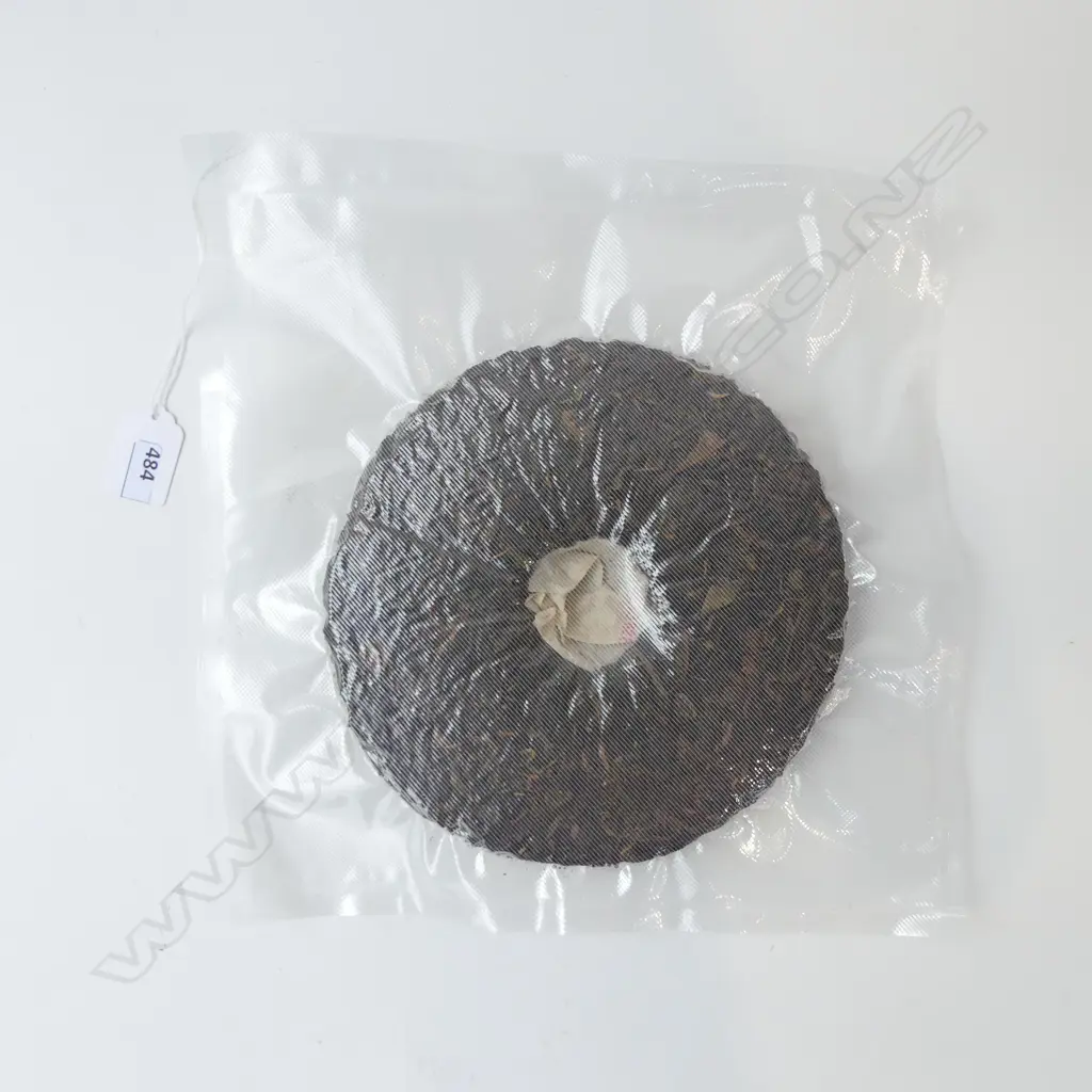 SEALED CHINESE PU-ER TEA Image 1++