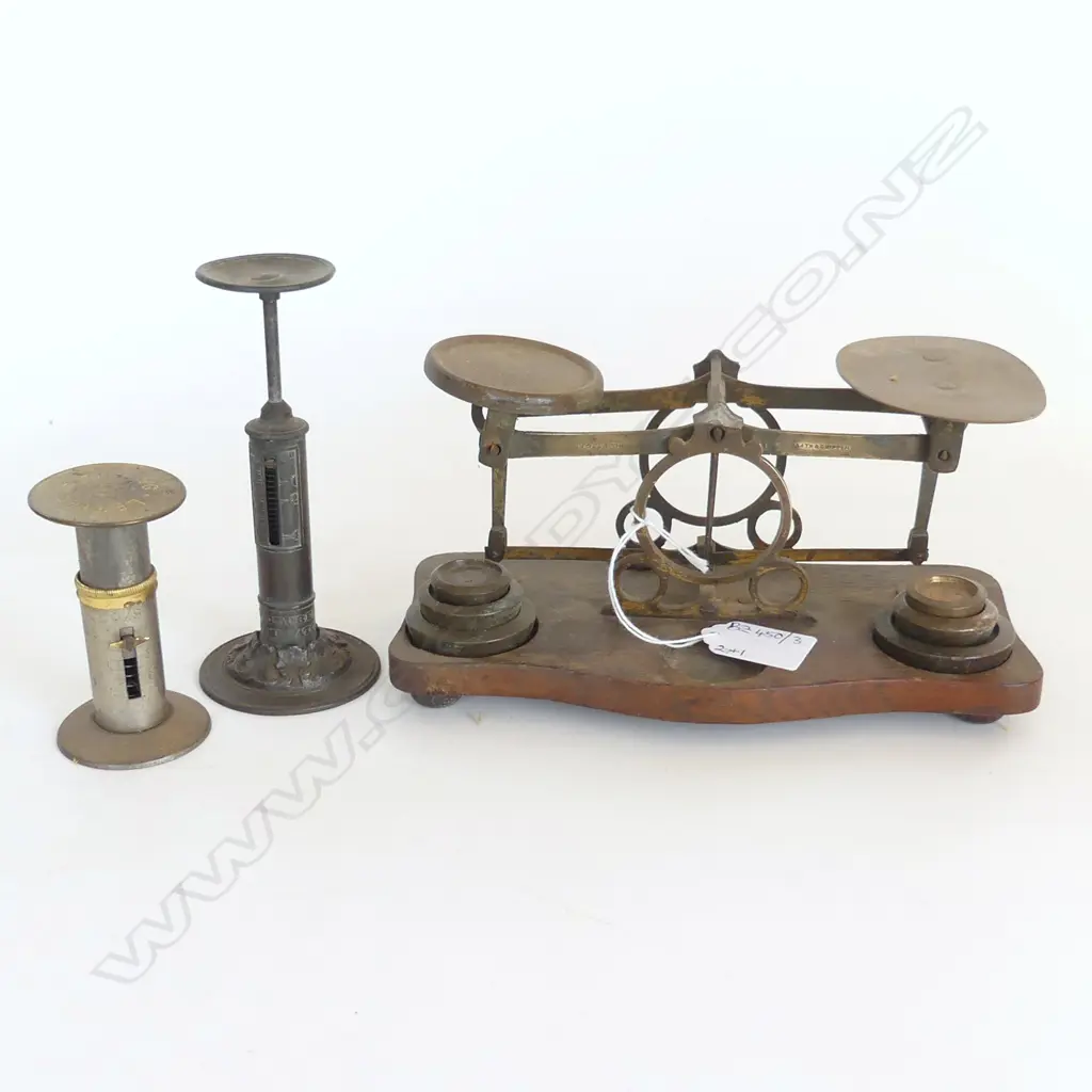 3 ANTIQUE POST SCALES; LETTER BALANCES H.145,85mm Image 1++
