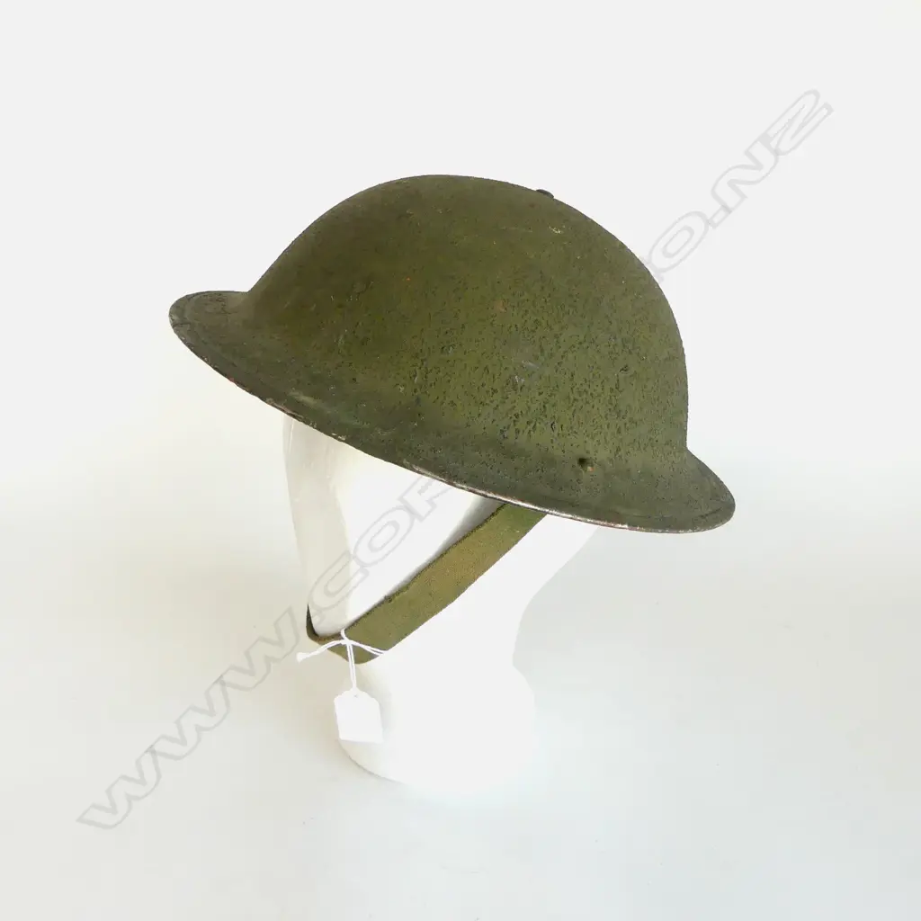 VINTAGE MILITARY HELMET Image 1++