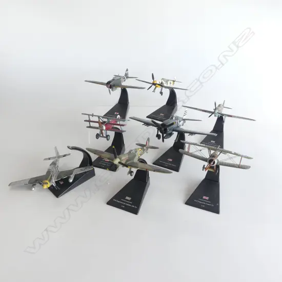 8 DIECAST MODEL PLANES