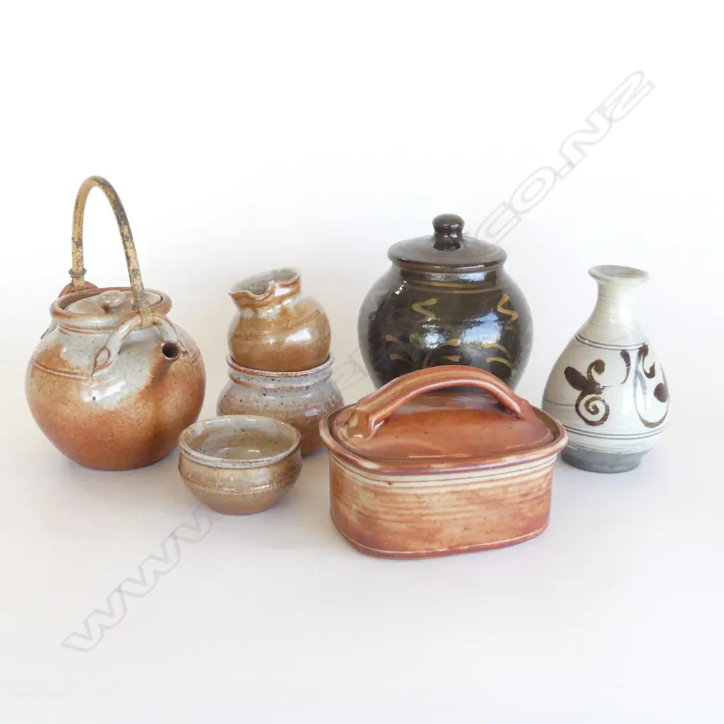 7 PCES STUDIO POTTERY; 4 PCE TEA SET, LIDDED JAR H.180mm, SHINO CASSEROLE, VASE Image 1++
