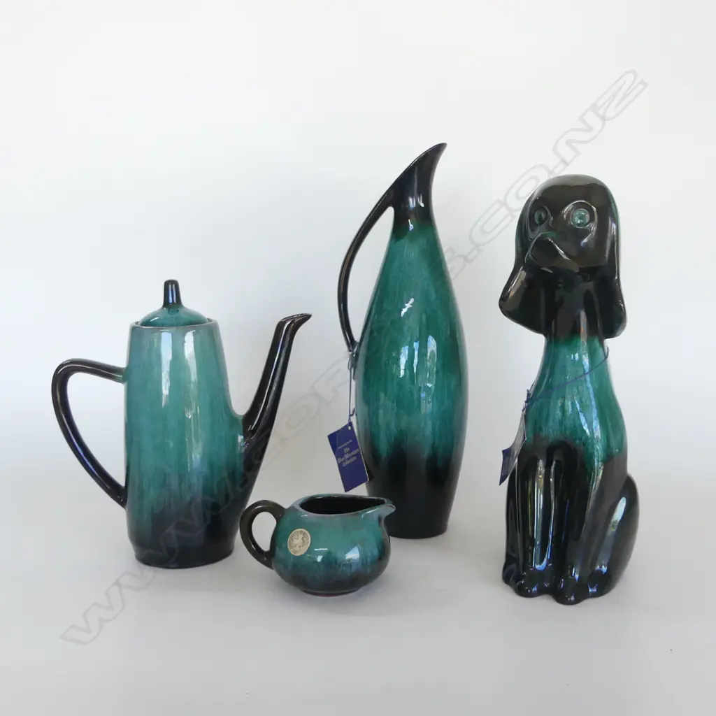 4 PCES BLUE MOUNTAIN POTTERY; DOG, JUG, COFFEE POT, TALL JUG H.390mm Image 1++
