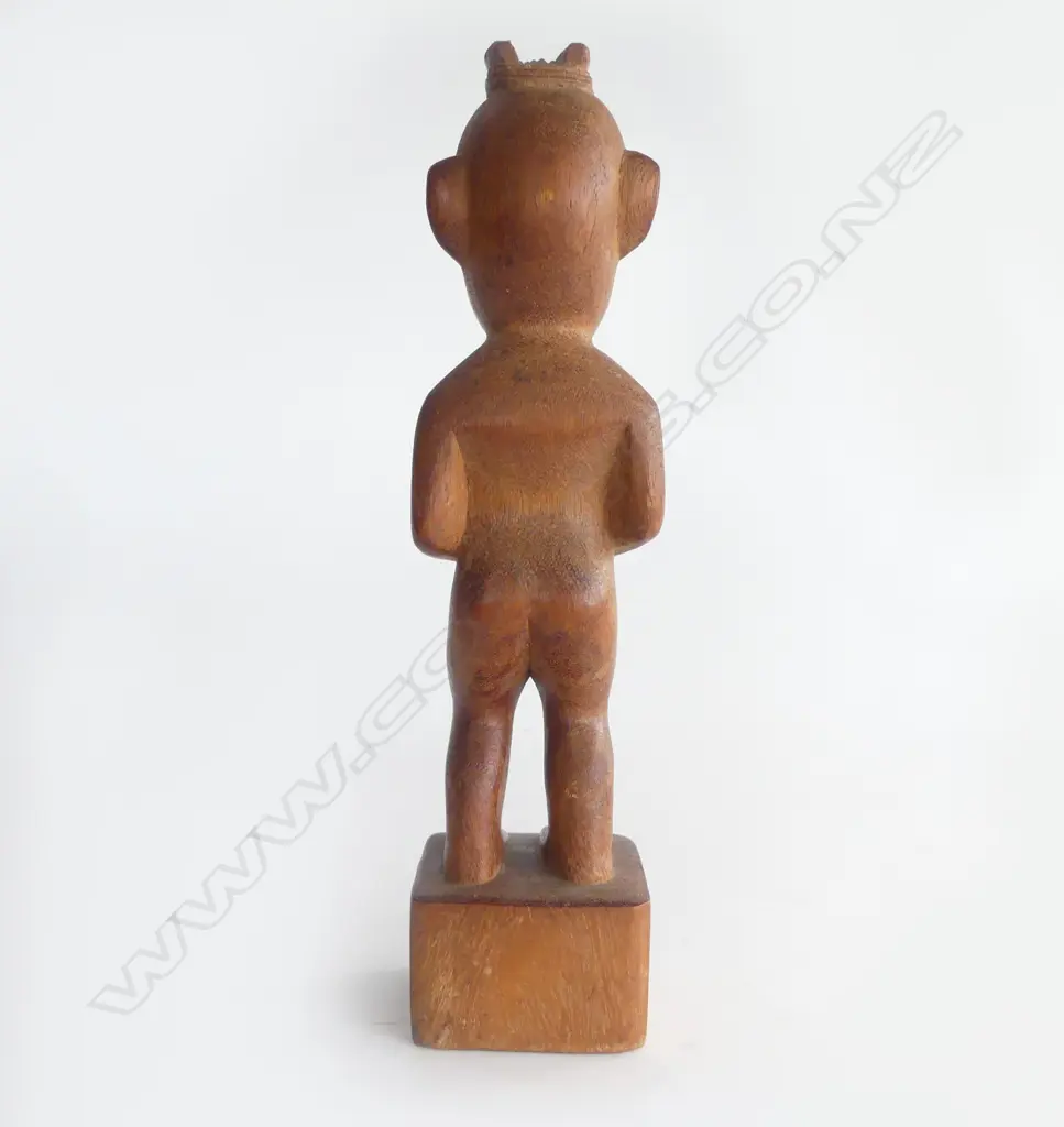 MAORI CARVED TEKOTEKO mid/late 20thC. H.300mm Image 1++
