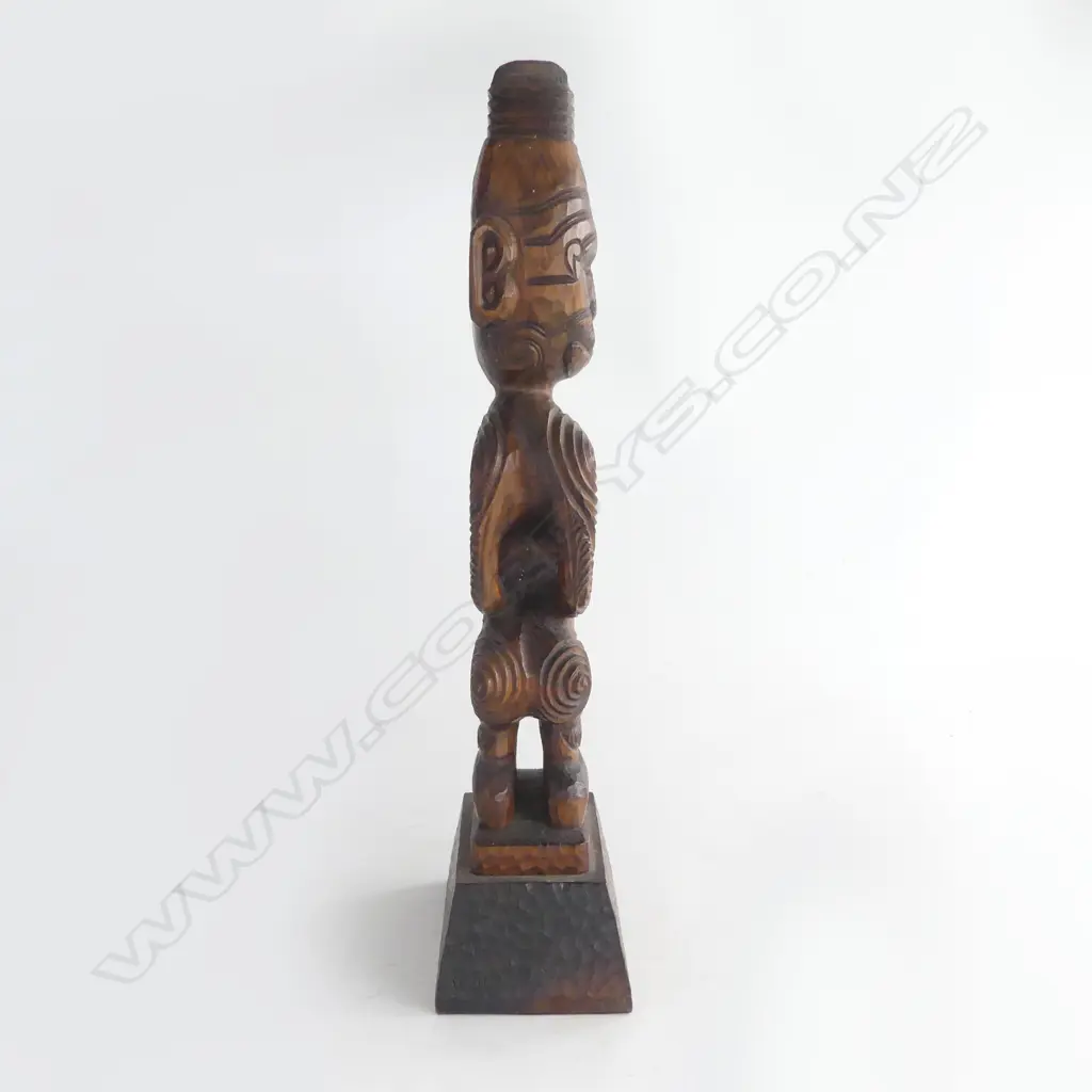 MAORI CARVED TEKOTEKO the base detailed George Harn ?Tauranga Historic Village 1980 H.330mm Image 1++