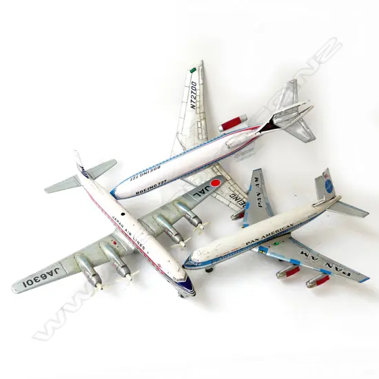3 VINTAGE METAL TOY PLANES L.545mm