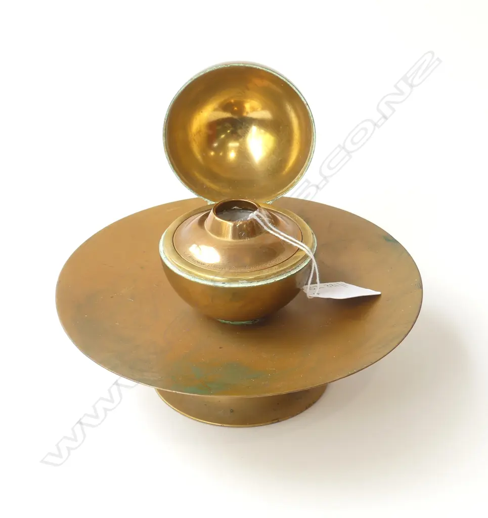 VICTORIAN BRASS GLOBE INKWELL FROM PHOTOGRAPHER S.J. WISEMAN 15 ABOVE BAR SOUTHAMPTON C.1860’S  (SEE INSCRIPTION ON BRAS Image 1++