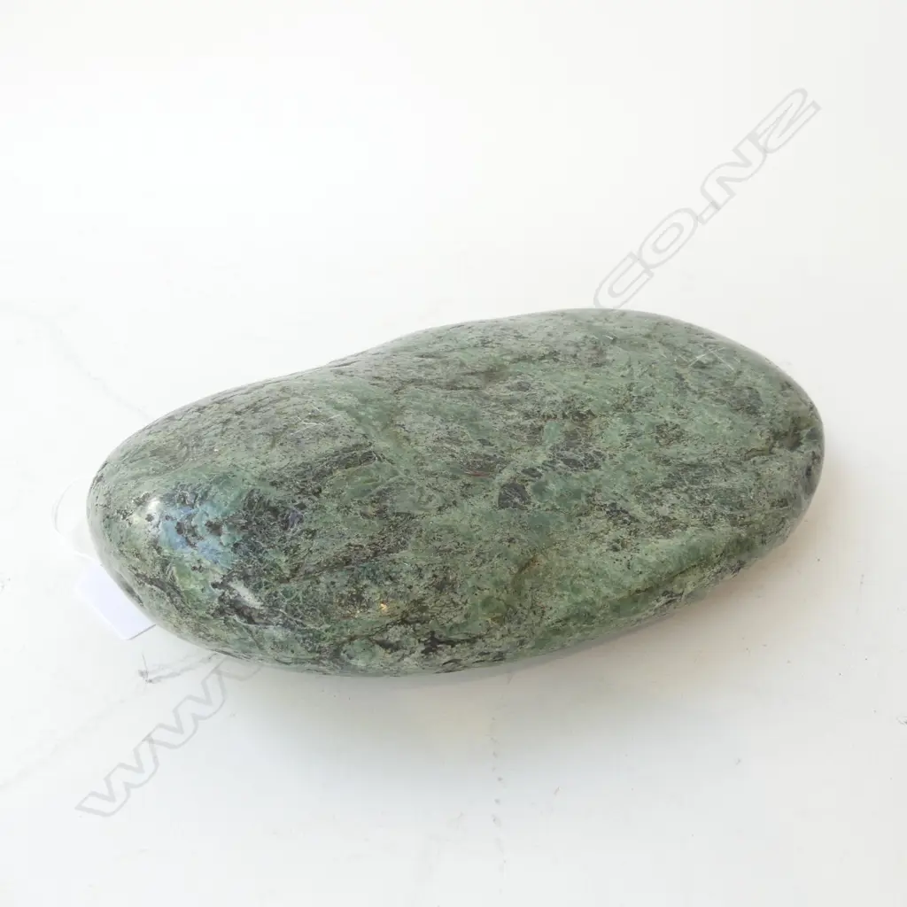POLISHED GREENSTONE ROCK 230x145x50mm Image 1++