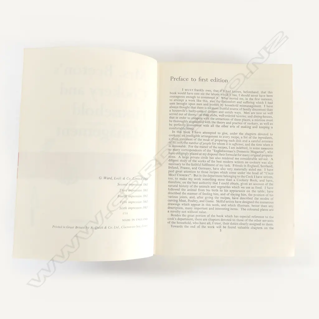 1965 MRS BEETONS COOKERY & HOUSEHOLD MANAGMENT REF BOOK Image 1++