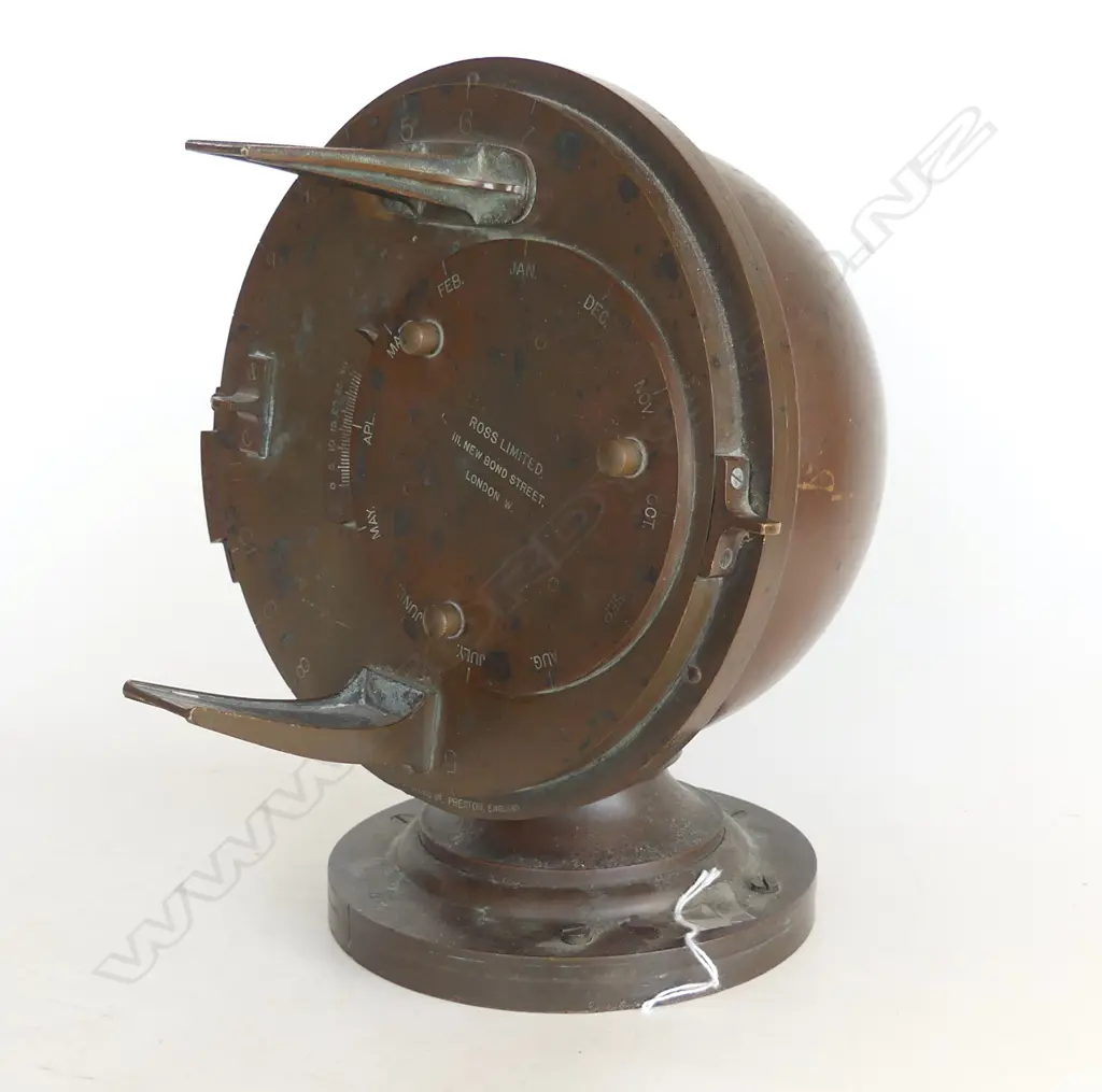 HEMISPHERIC HELIOCHRONOMETER, ROSS LTD NEW BOND STREET LONDON H 340 MM Image 1++