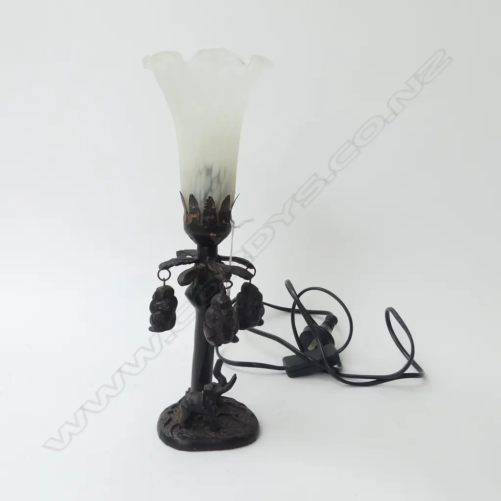 CAST IRON LILLY LAMP H.330mm Image 1++