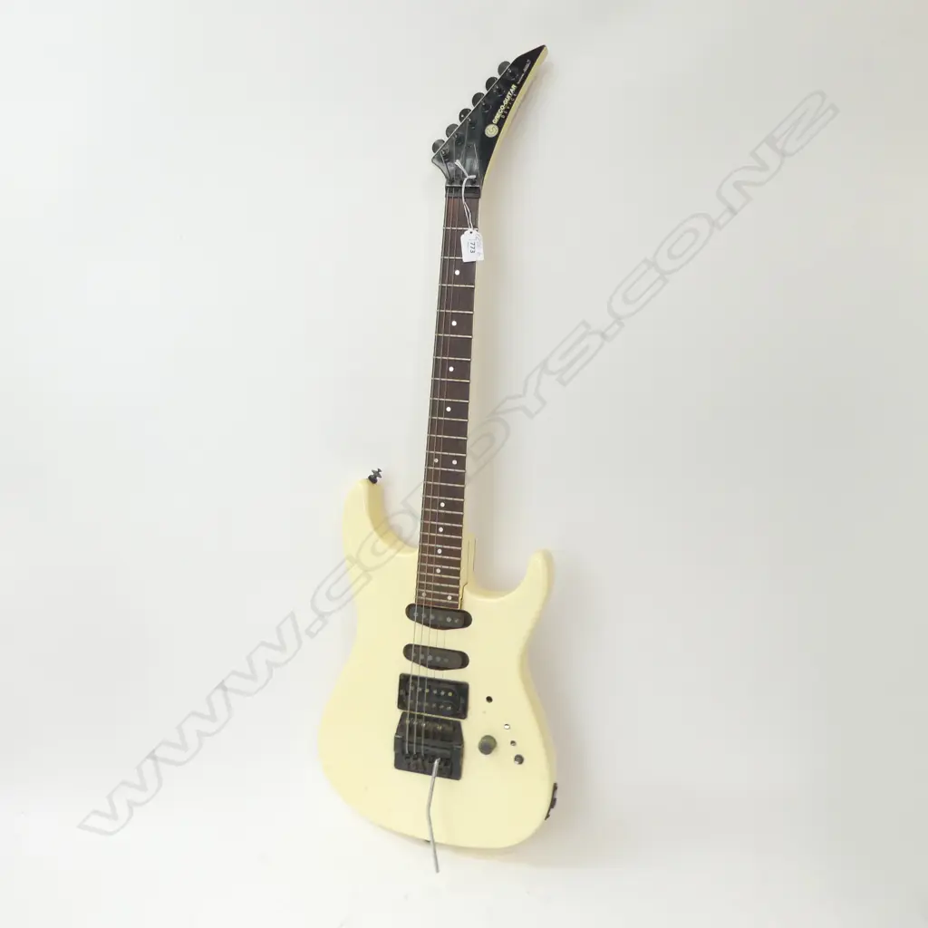 JAPANESE LAW SUIT ERA 'GRECO-GUITAR' ELECTRIC cream lacquered body w whammy bar Image 1++