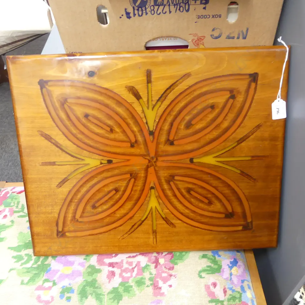 LG CARVED WOODEN ARTWORK - WIRED TO LIGHT UP 390x500mm Image 1++