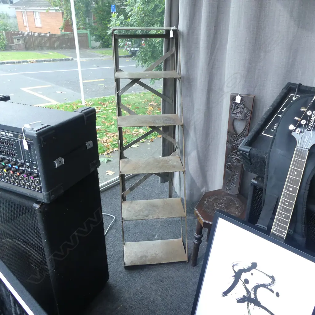 INDUSTRIAL 6 STEP METAL FOLDING LADDER Image 1++