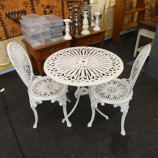 PATIO SET