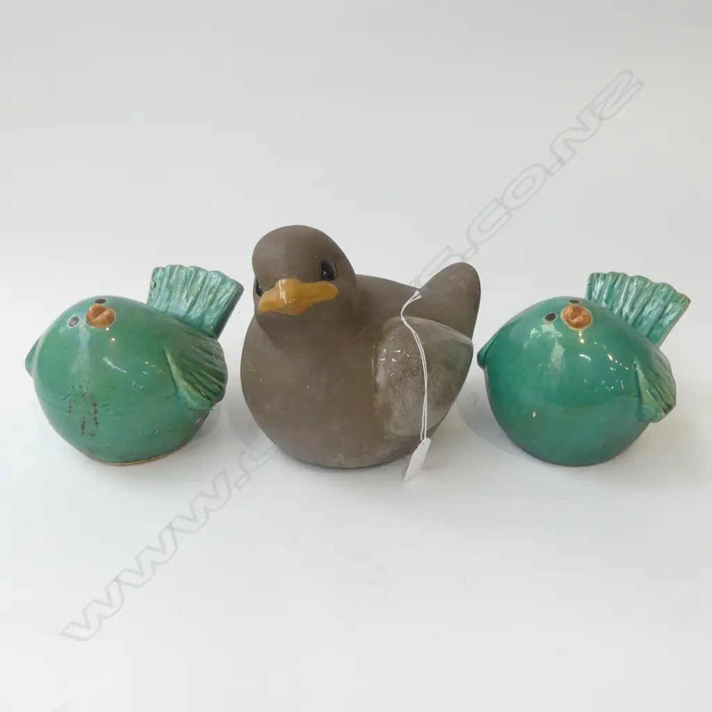 3 GLAZED CERAMIC GARDEN BIRDS (PR +1) H.180mm Image 1++