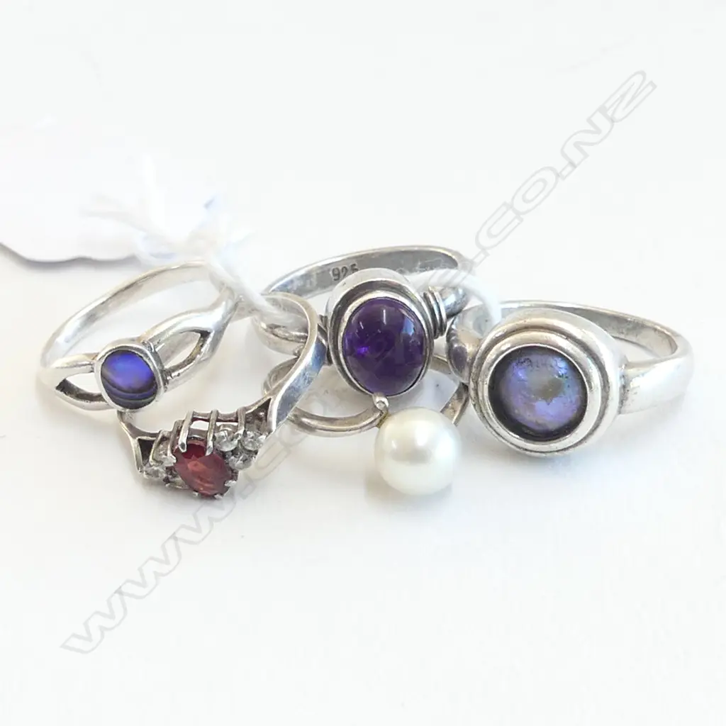 5 SILVER & GEM SET RINGS Image 1++