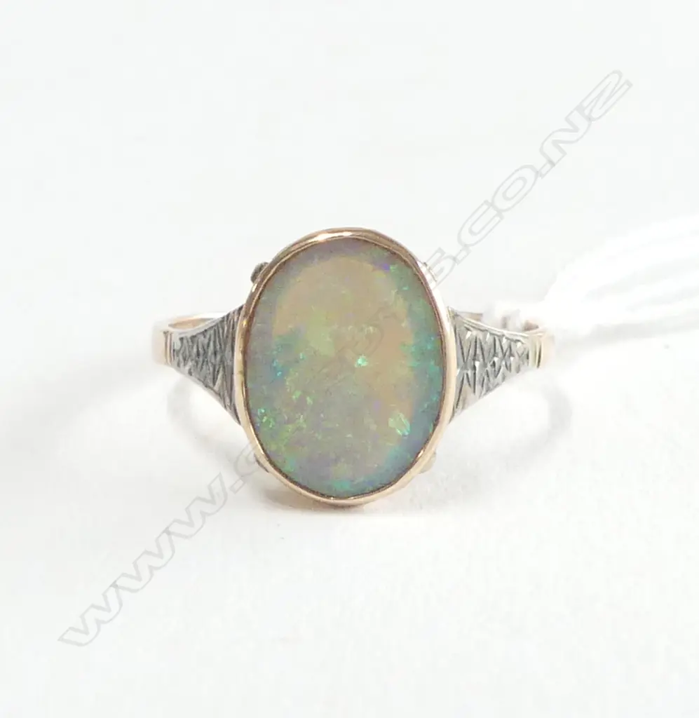early 20thC  OPAL & 9CT RING good green blue tones 2.2gms Frank Grady ? NZ Image 1++