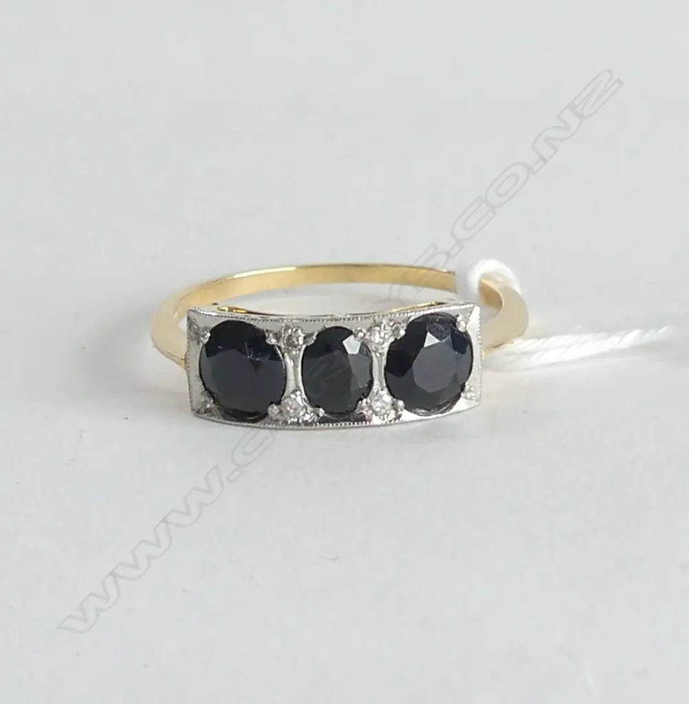 18CT PALLADIUM DARK SAPPHIRE & DIAMOND RING 4.3gms w. valuation Image 1++