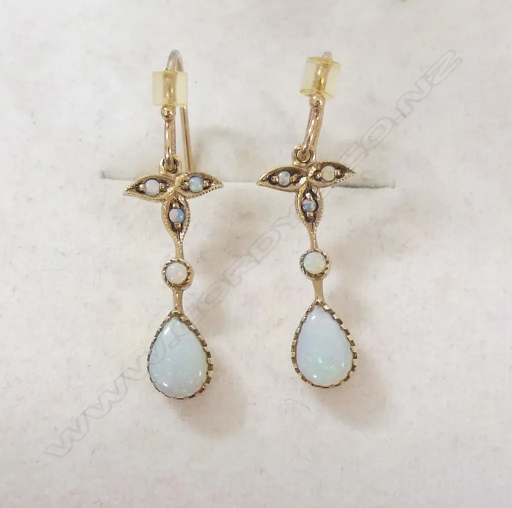 PR 9CT OPAL EARRINGS 2.1gms Image 1++