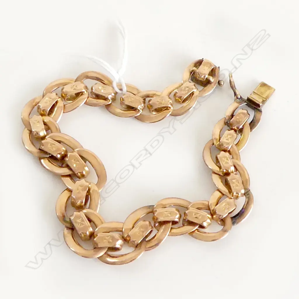 9 to 14ct yellow GOLD BRACELET 28.9gms testing as 10ct to 14ct Image 1++