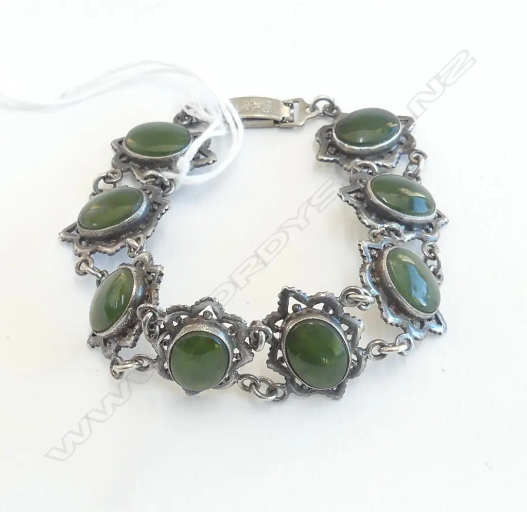 VINTAGE SILVER & POUNAMU BRACELET Image 1++
