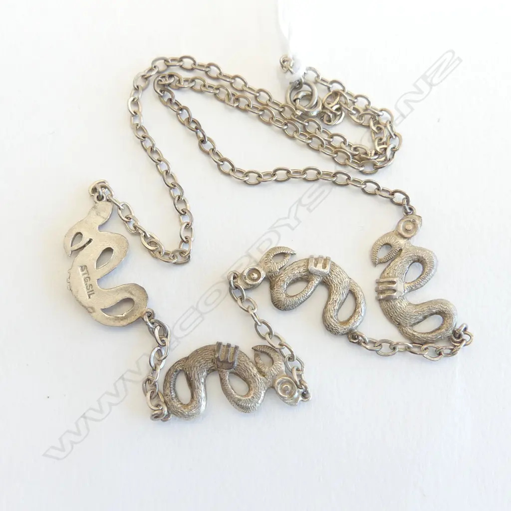 NZ SILVER 4 TANIWHA type figure NECKLACE BY RUSSELL MURPHY Image 1++