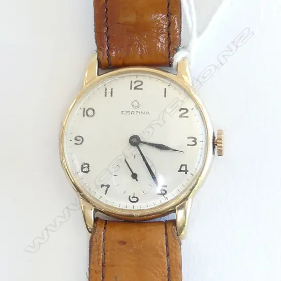 9CT GENT'S CERTINA WRISTWATCH in 2 piece Dennison case. Overhauled 2022