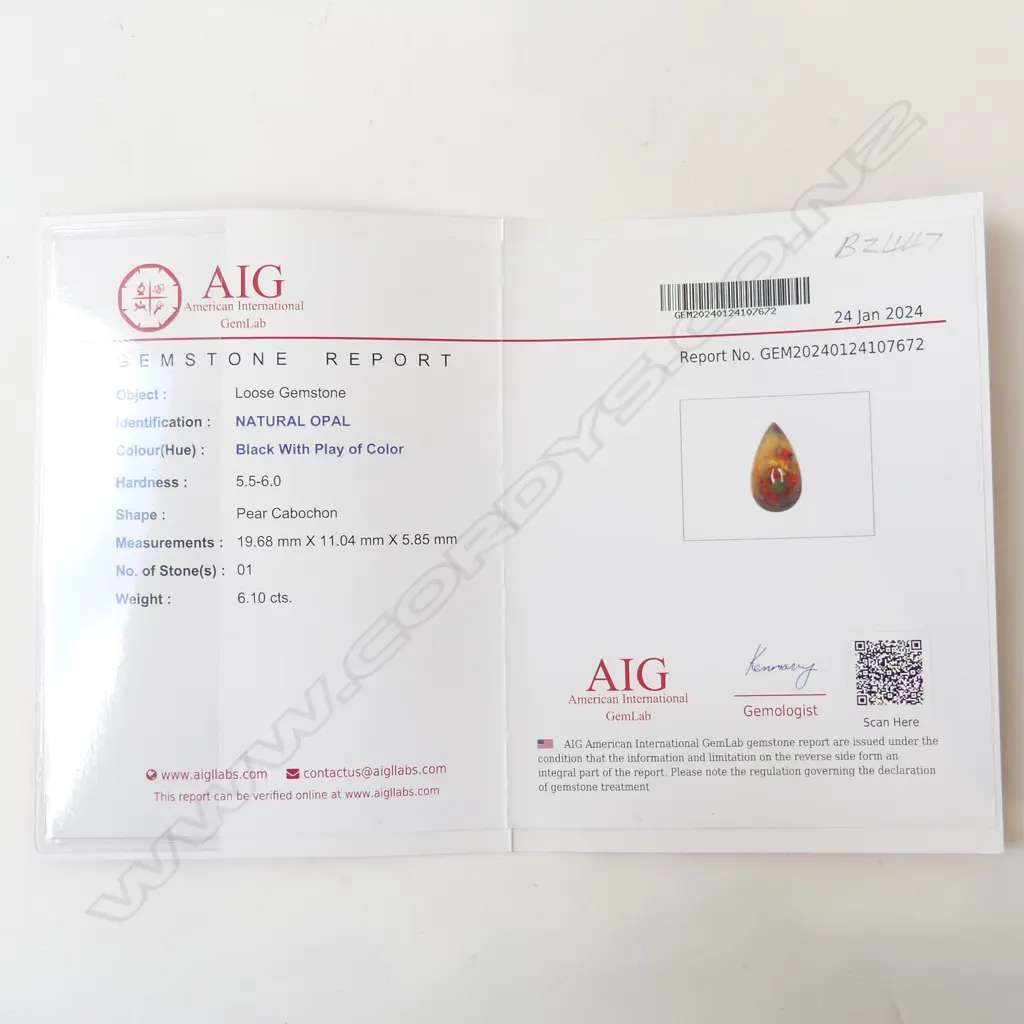 NATURAL OPAL, PEAR FACETED CUT, 12.23 ct, AIG report Image 1++