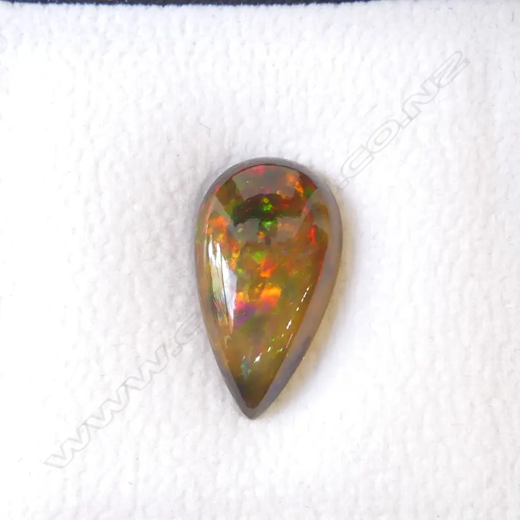 NATURAL OPAL, PEAR FACETED CUT, 12.23 ct, AIG report Image 1++