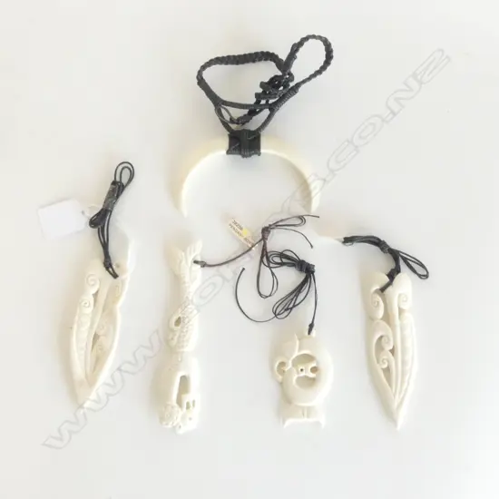 5 NECKLACES, 4 CARVED BONE PENDANT & TUSK NECKLACE, ALL NEW