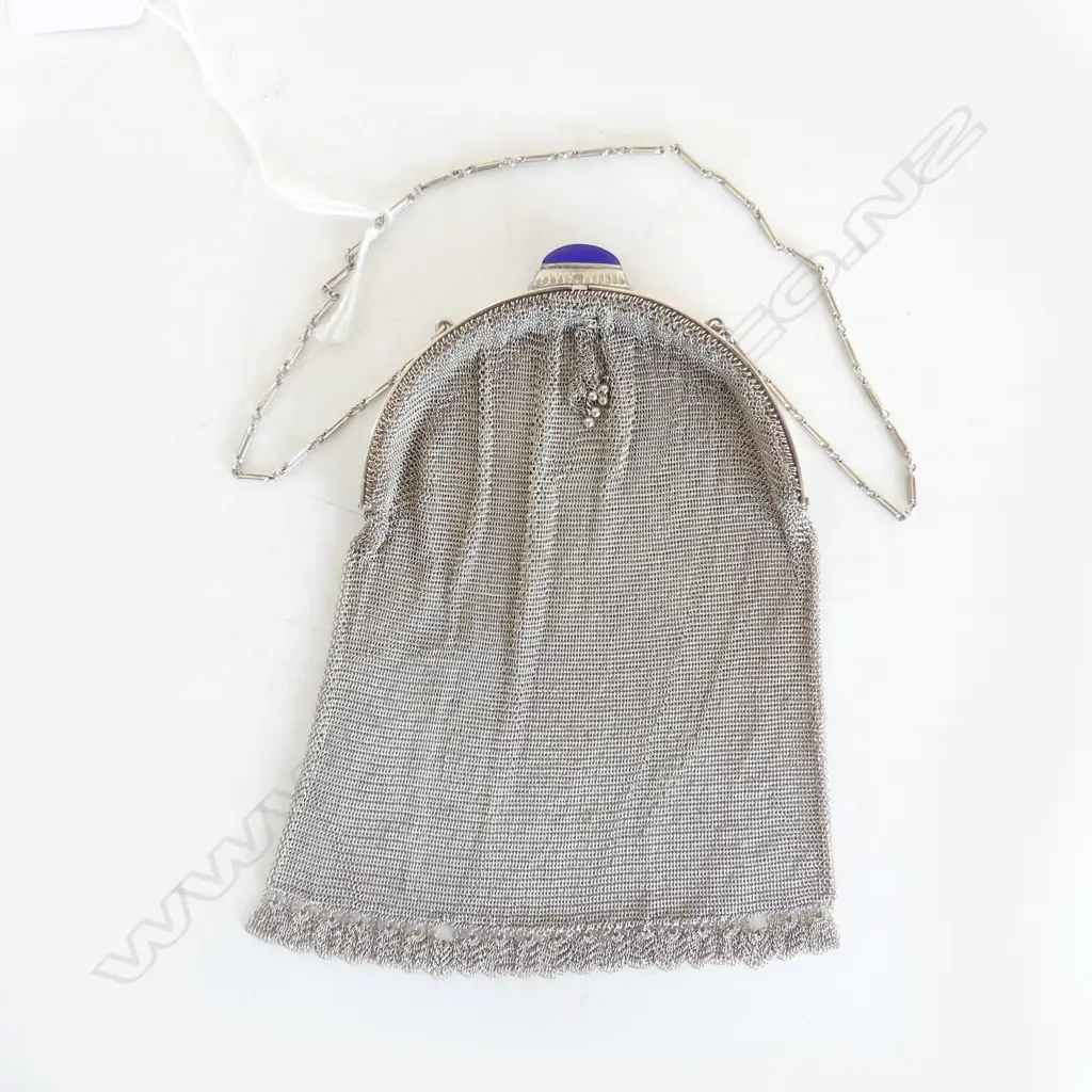 SILVER CHAIN MESH PURSE - ENAMEL CLASP Image 1++