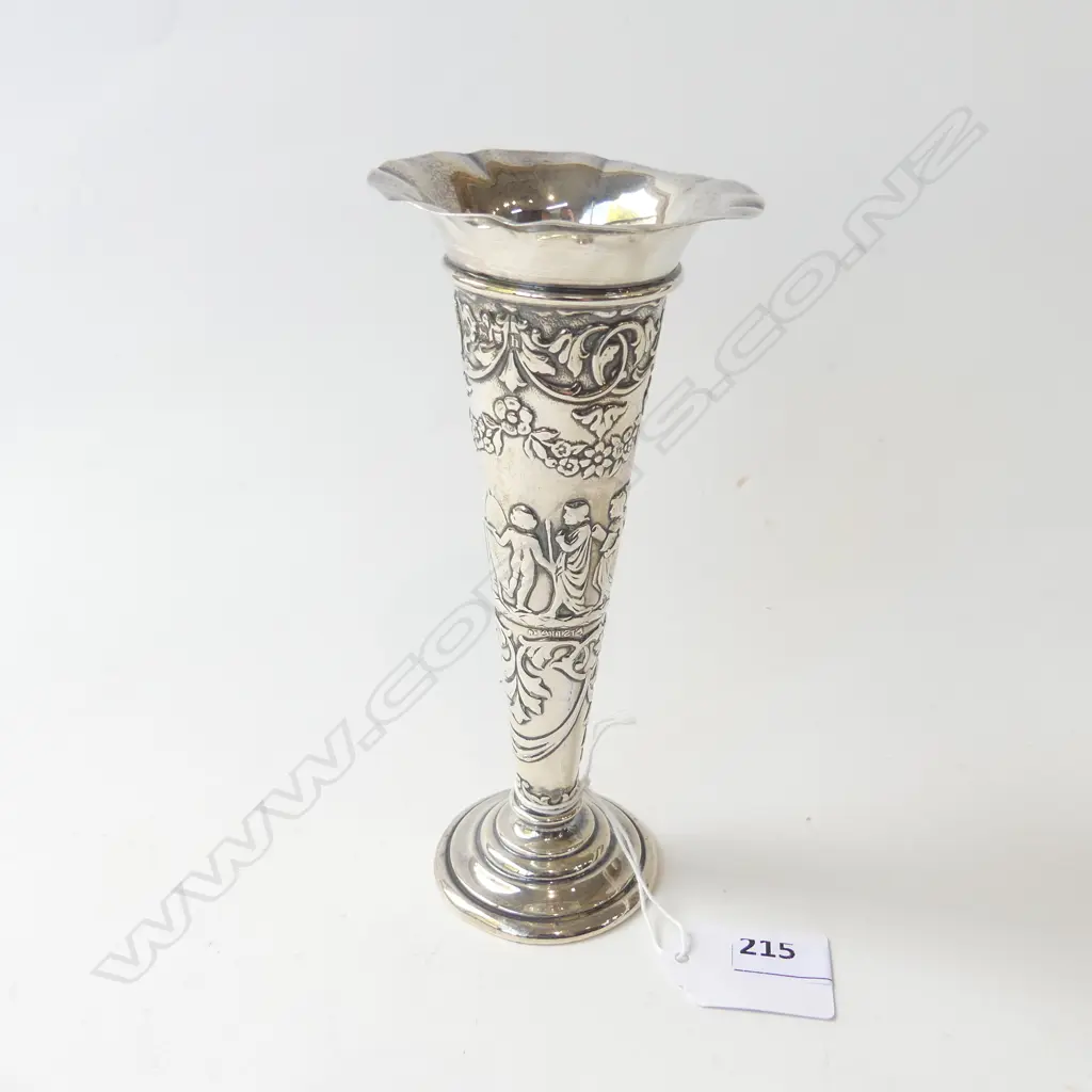 EDWARDIAN SILVER FRENCH STYLE EMBOSSED SILVER VASE London 1903 weighted base  Image 1++