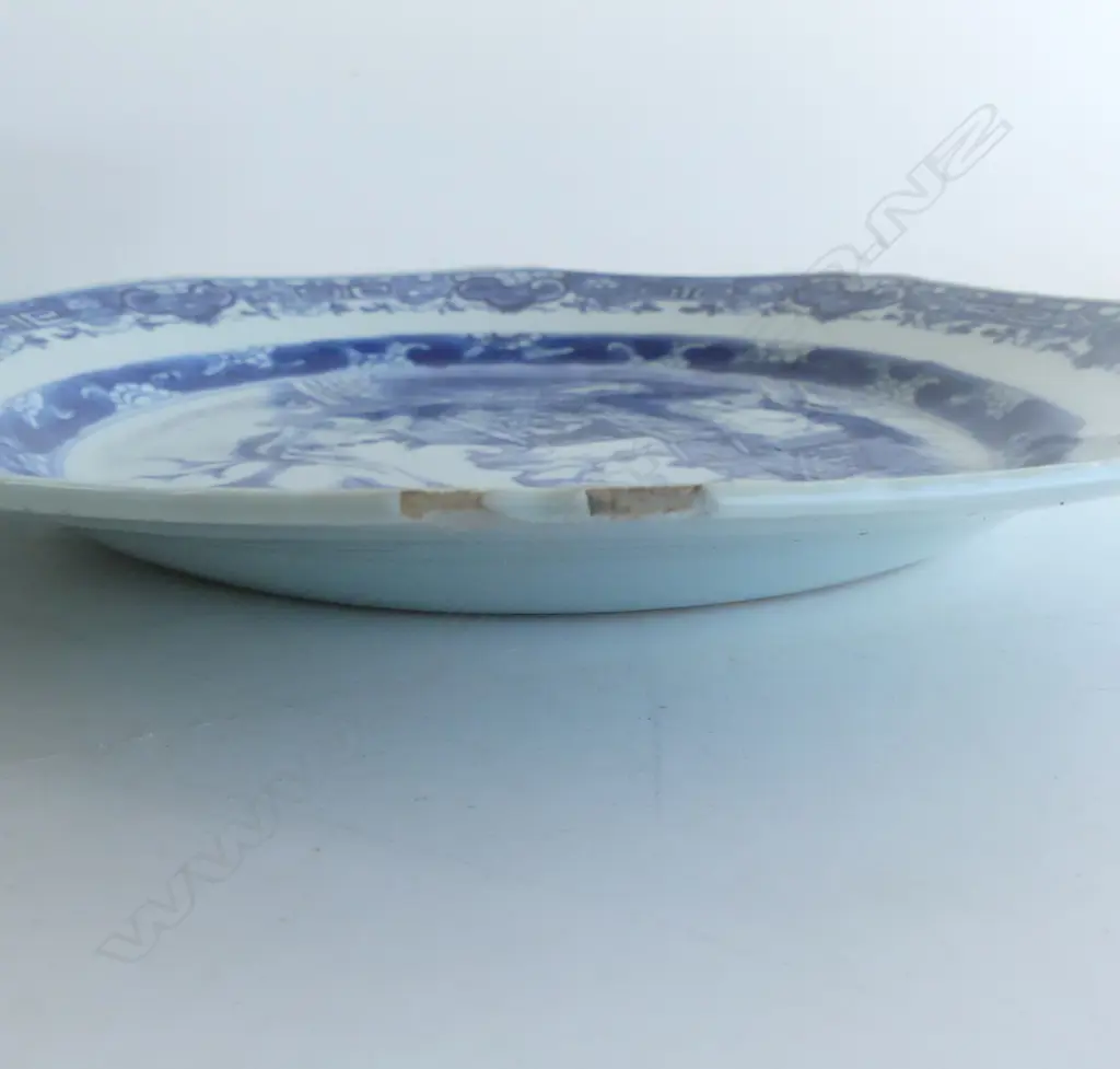 ANTIQUE CHINESE B/W PLATE 230mm dia RIM FRITS Image 1++
