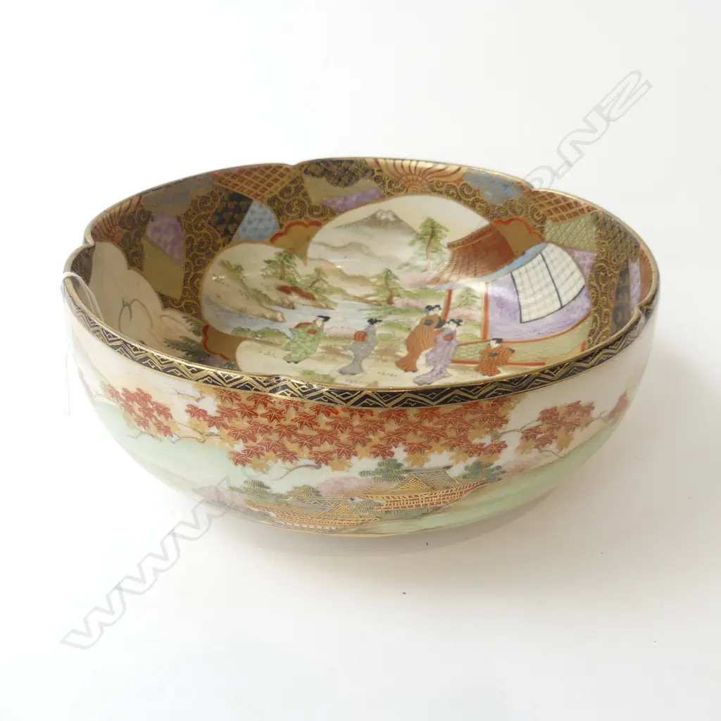 SATSUMA BOWL - SIGNED 240mm dia Image 1++