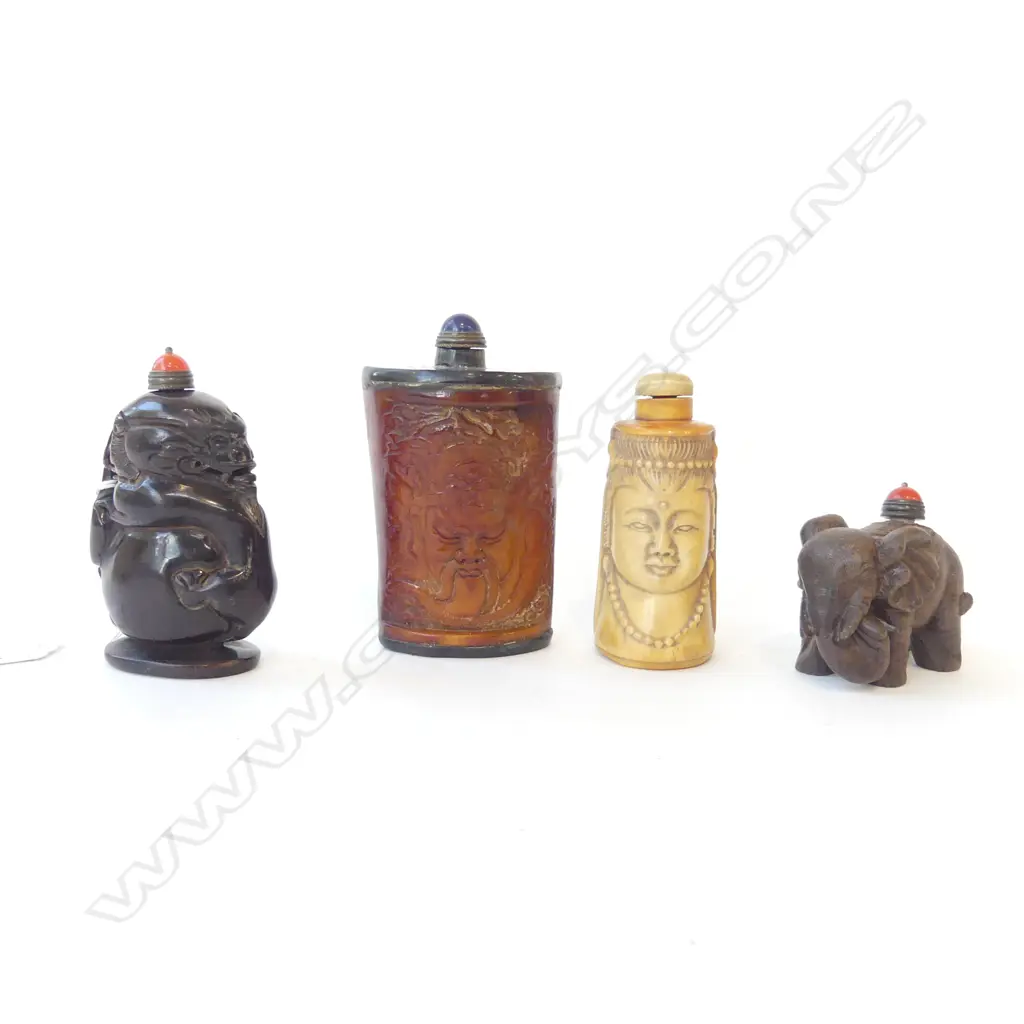 4 ORIENTAL CARVED SNUFF BOTTLES H.95mm Image 1++