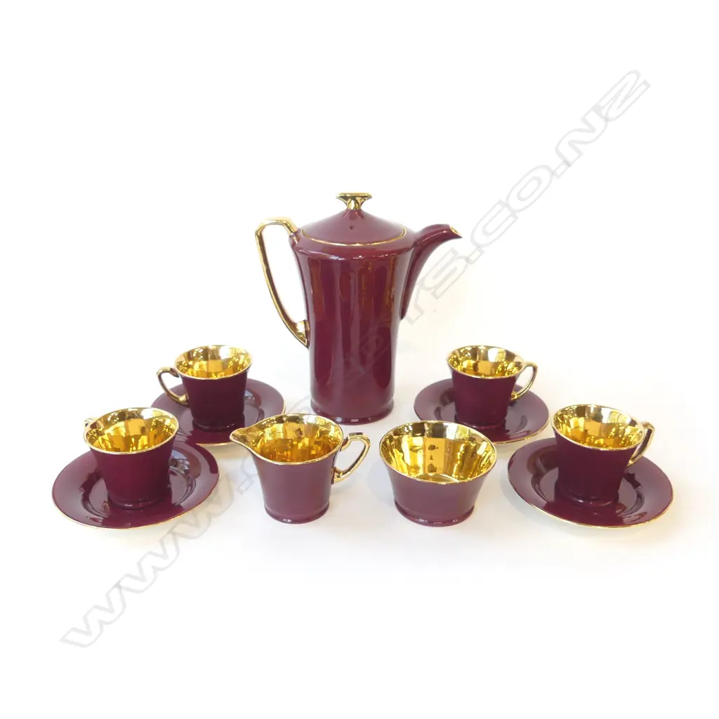 CROWN DEVON COFFEE SET WITH GOLD GILDED INTERIOR INCL. COFFEE POT, 4 CUPS, 4 SAUCERS, MILK JUG & SUGAR BOWL H.20CM (POT) Image 1++