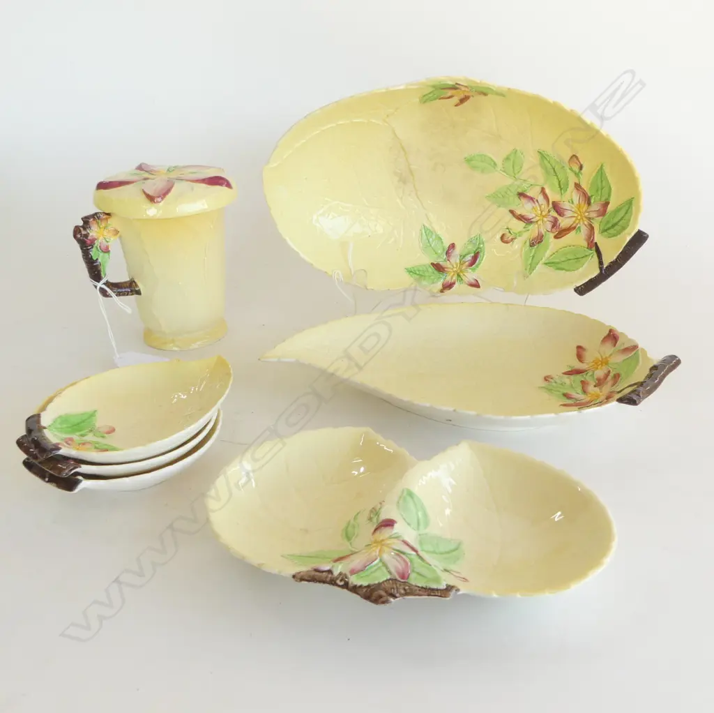 CARLTONWARE YELLOW LEAF PAT BOWL L270  5 MATCHING VARIOUS SIZED DISHES &LIDDED MUG H120MM Image 1++