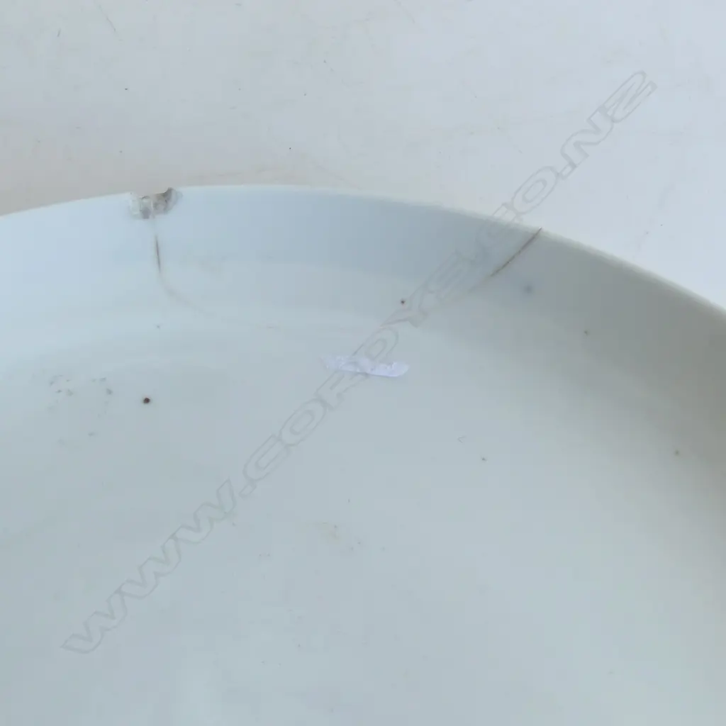 PR CHINESE PORCELAIN BOWLS 225mm dia + 2 MATCHING FOOTED PLATES, 1 w. OLD STAPLE REPAIR Image 1++